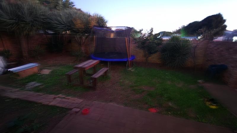 5 Bedroom Property for Sale in Ferreira Town Eastern Cape
